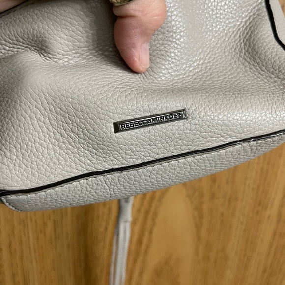 Rebecca Minkoff Taupe Leather Crossbody SAMPLE NFS Tag Small Adjustable OFAK? - Picture 4 of 13